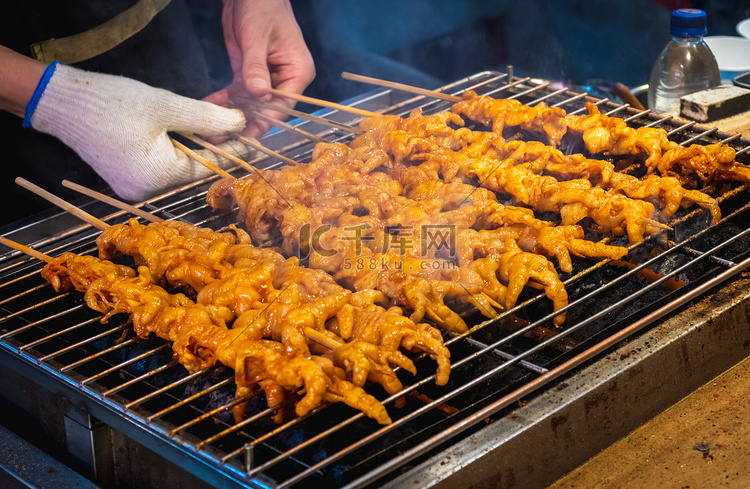 夜市炭烧，独特体验与下载的魅力